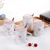 Creative ceramic strawberry water cup with lid large capacity